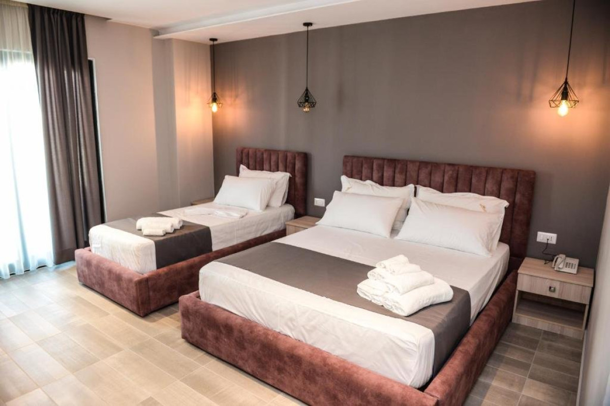 Brilliant Hotel SPA (Durres)