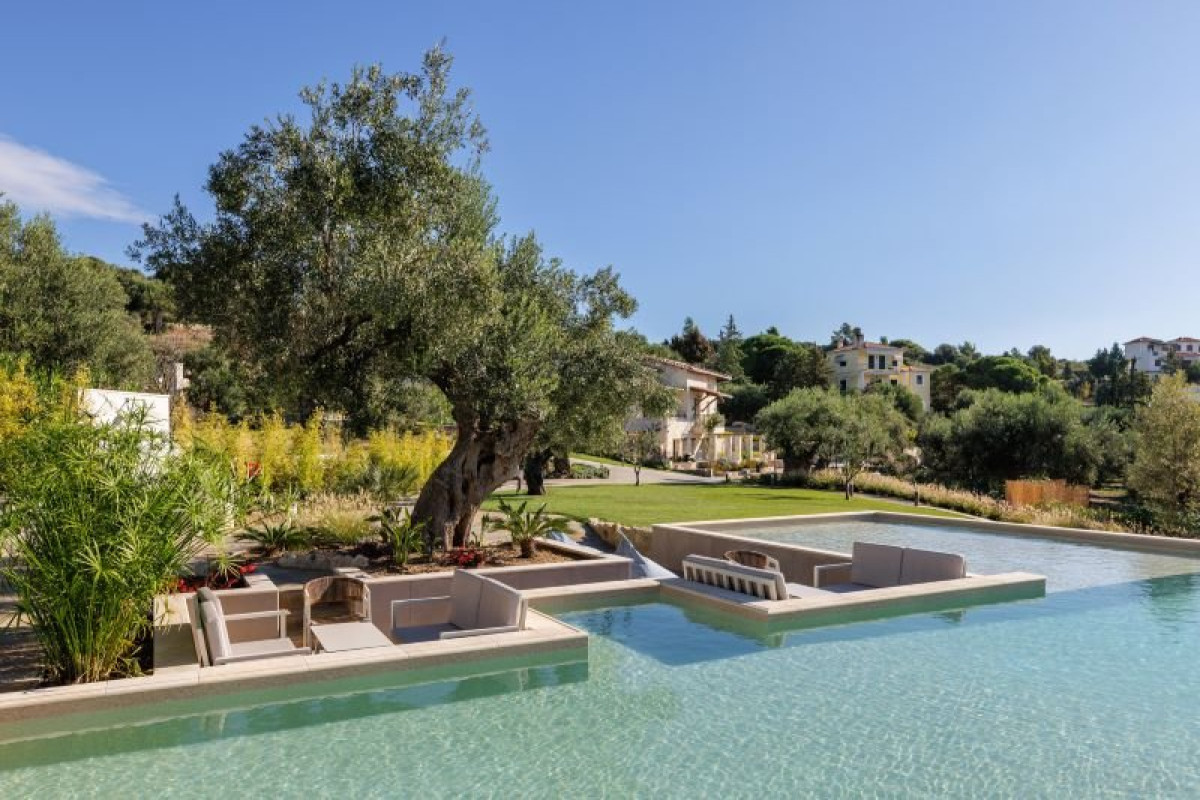 Kastri Elia Suites