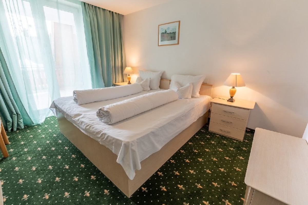 Hotel IADOLINA
