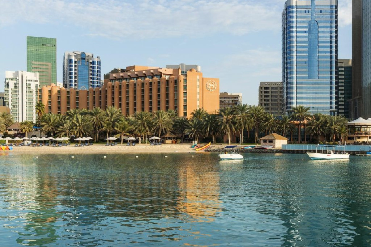 Sheraton Abu Dhabi Hotel and Resort