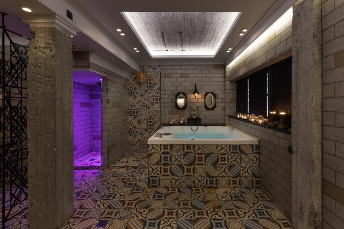 Dias Hotel