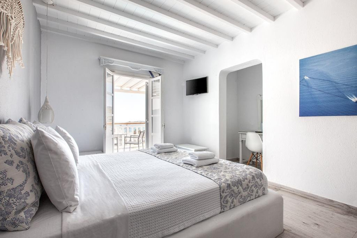 Mykonos Essence (Adults only, 15+)