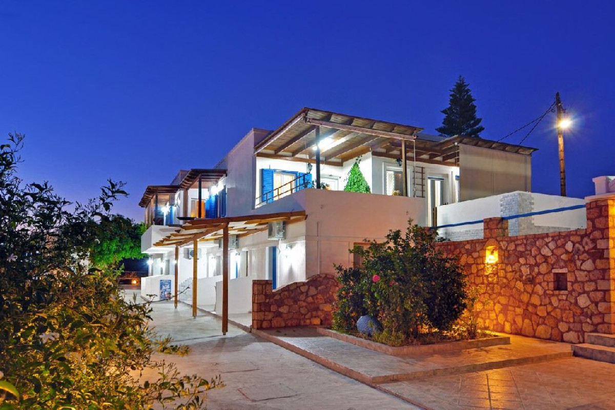 Aphrodite Studios - Adamas (Milos)