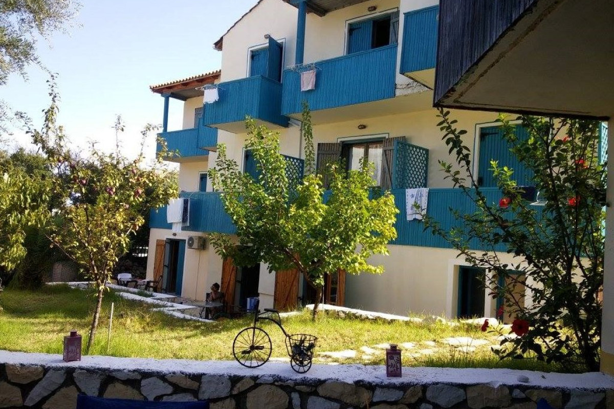 Iris Studios (Agios Nikitas)