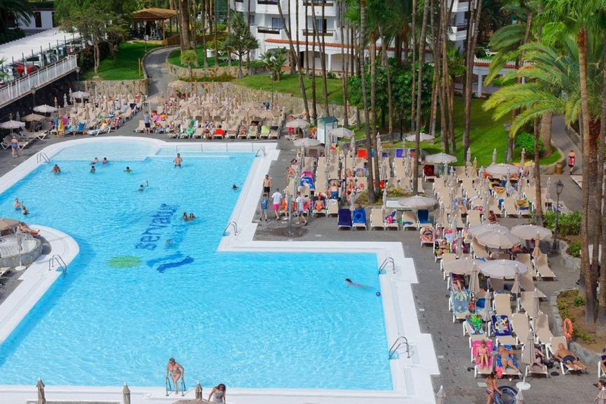 Servatur Waikiki