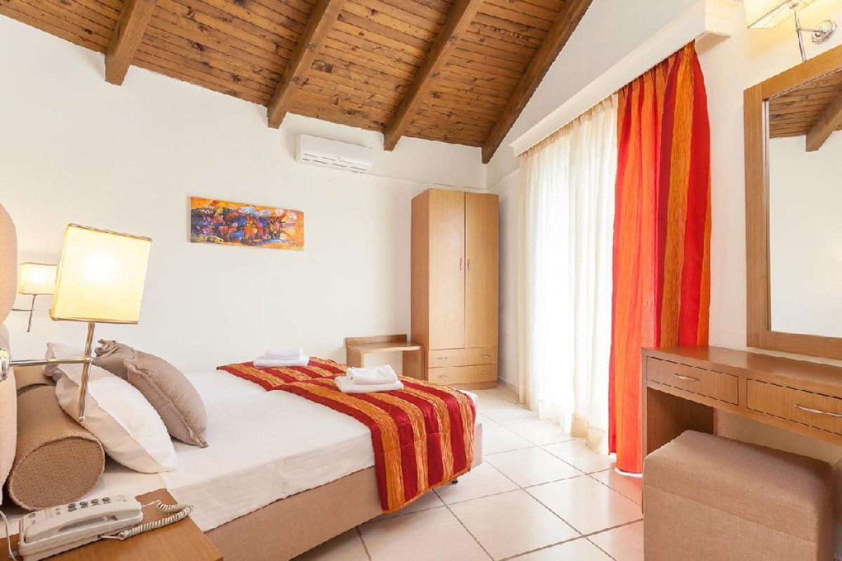 Skopelos Holidays Hotel & Spa