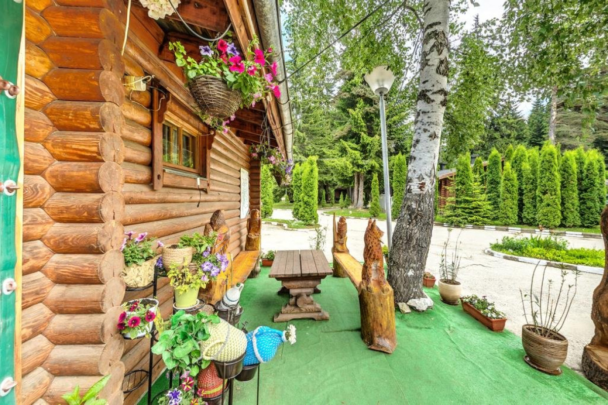 YAGODA AND MALINA VILLAS