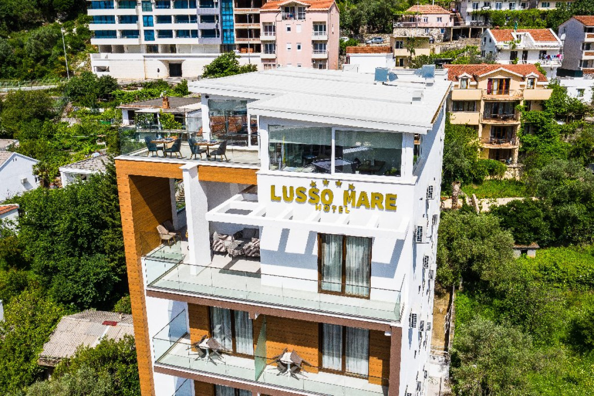 Lusso Mare (R)