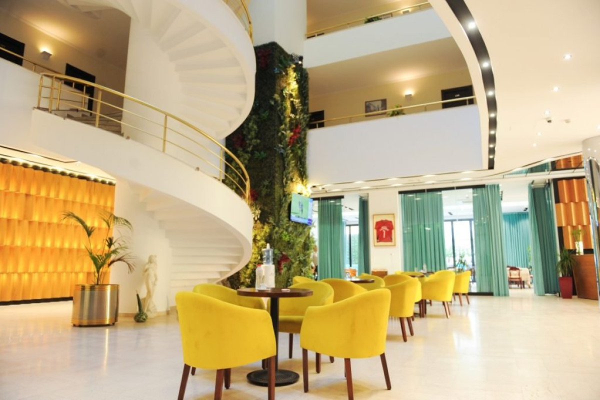 Hotel Leonardo (Durres)
