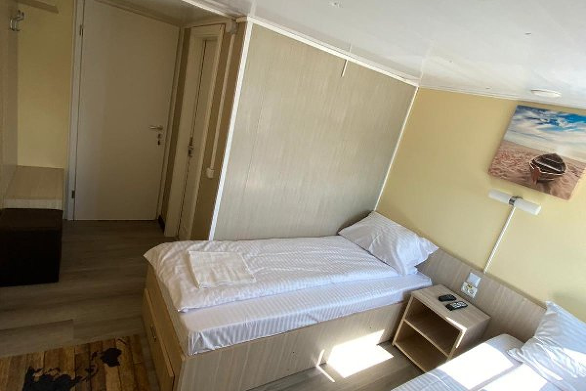 Hotel Plutitor CASA PESCARILOR