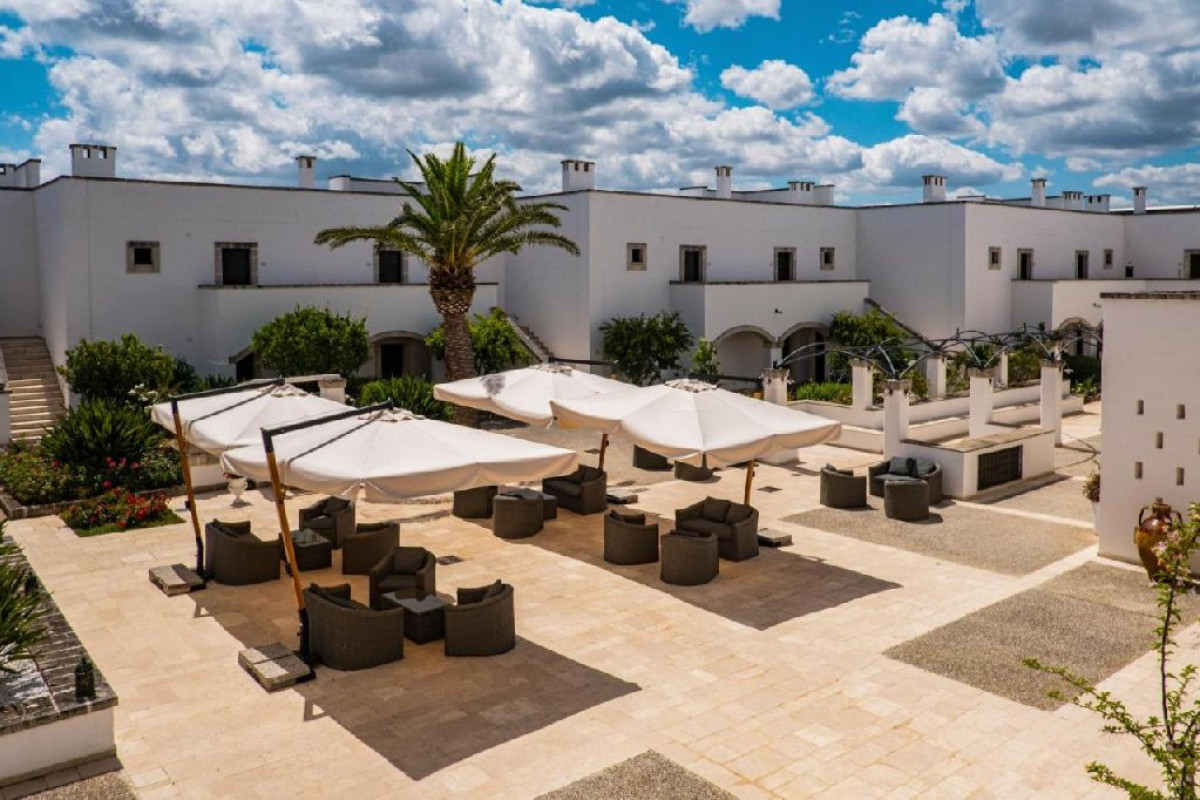 Hotel Borgobianco Resort Spa