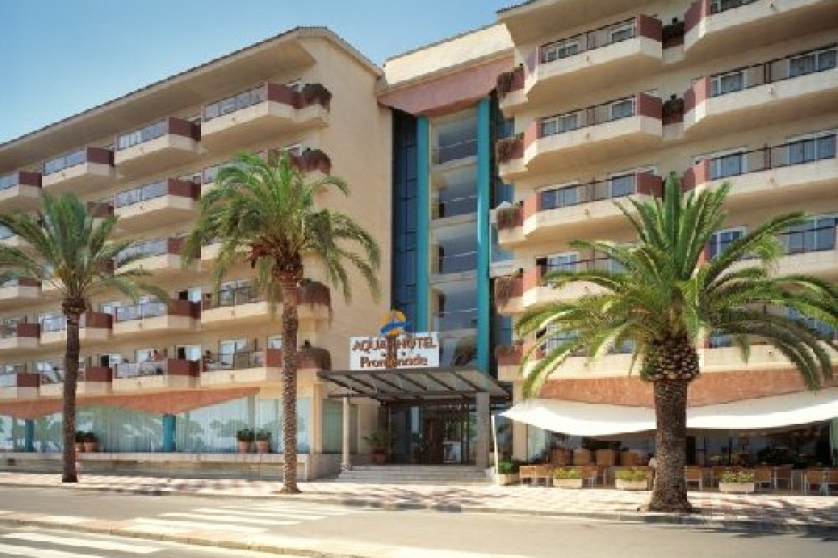 Aqua Hotel Promenade and Spa (Pineda de Mar)