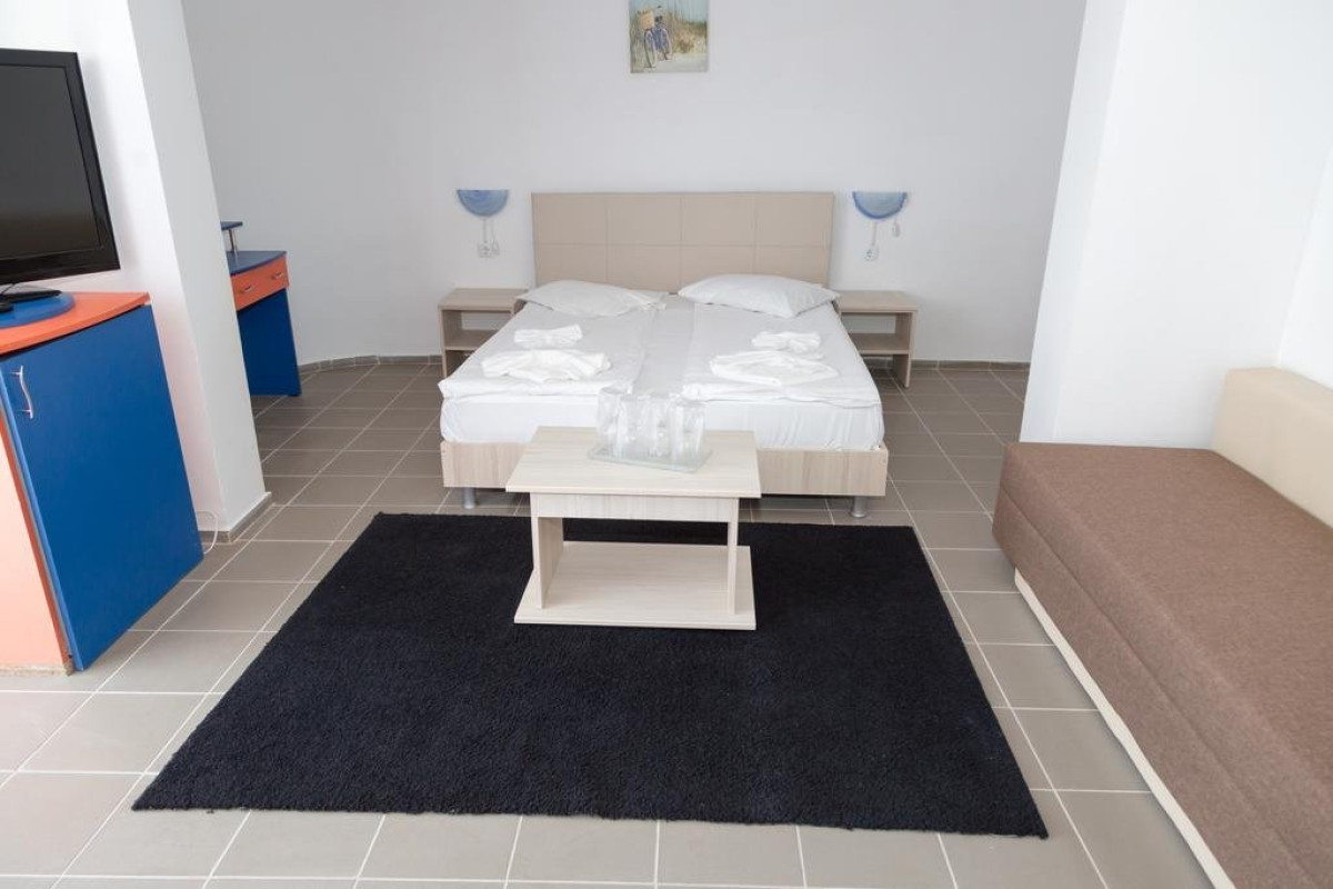 Iulia Resort