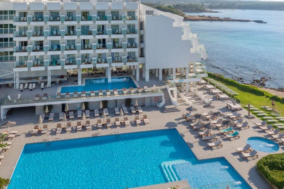 SOL BEACH HOUSE IBIZA (Adults Only) Santa Eularia
