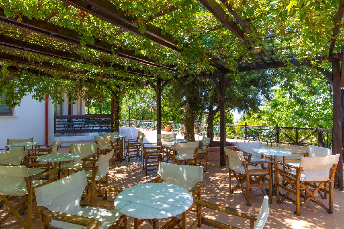 Roxani Country House