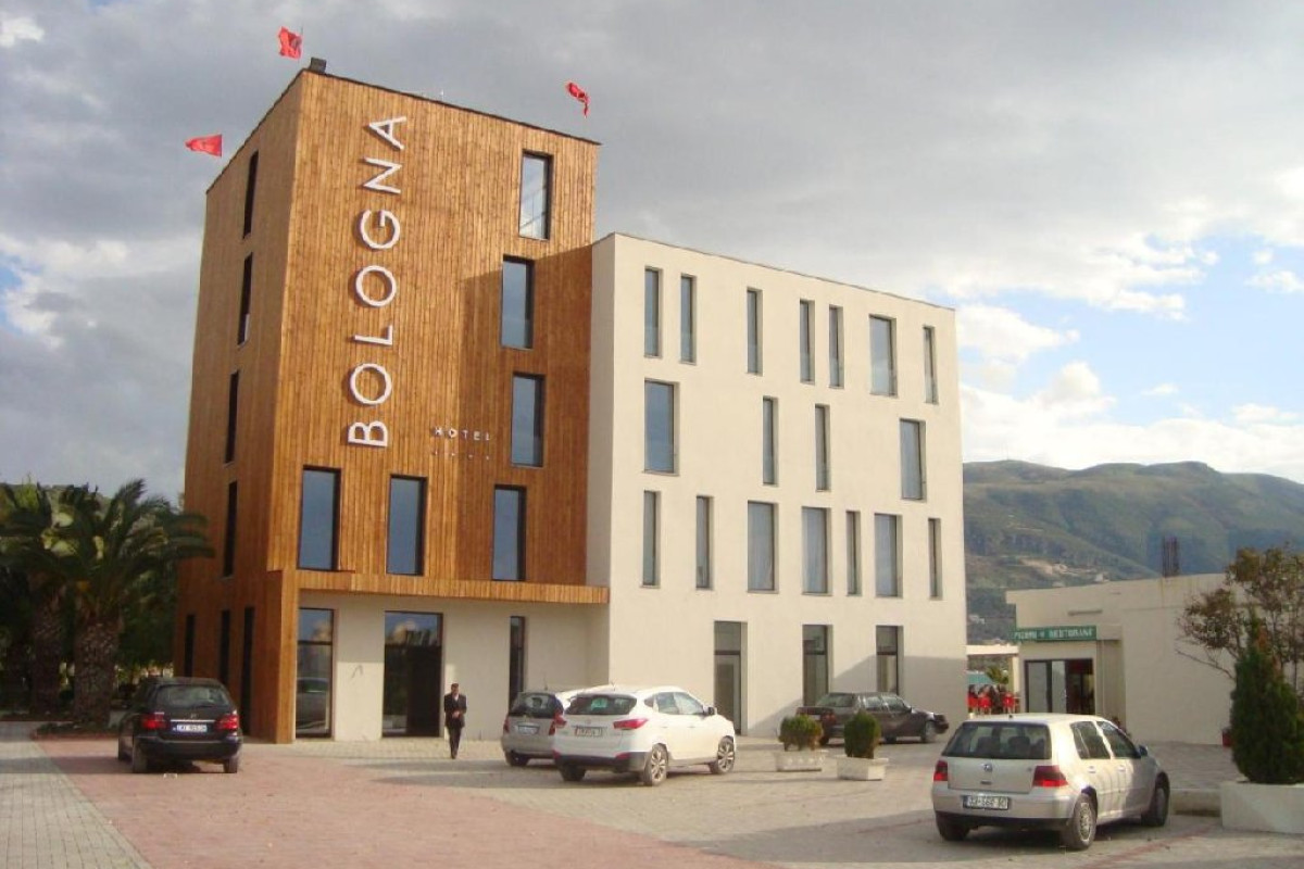 Hotel Bologna (Vlore)