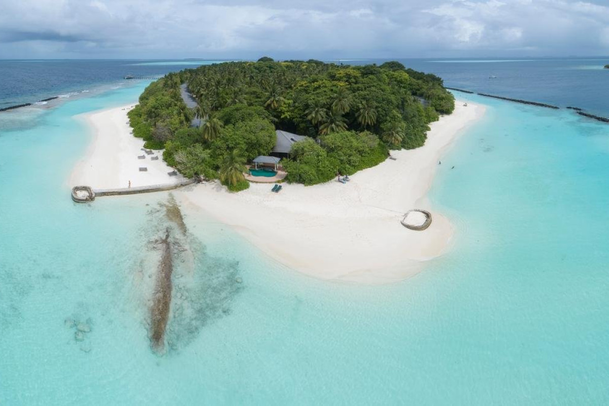 Royal Island Resort and Spa