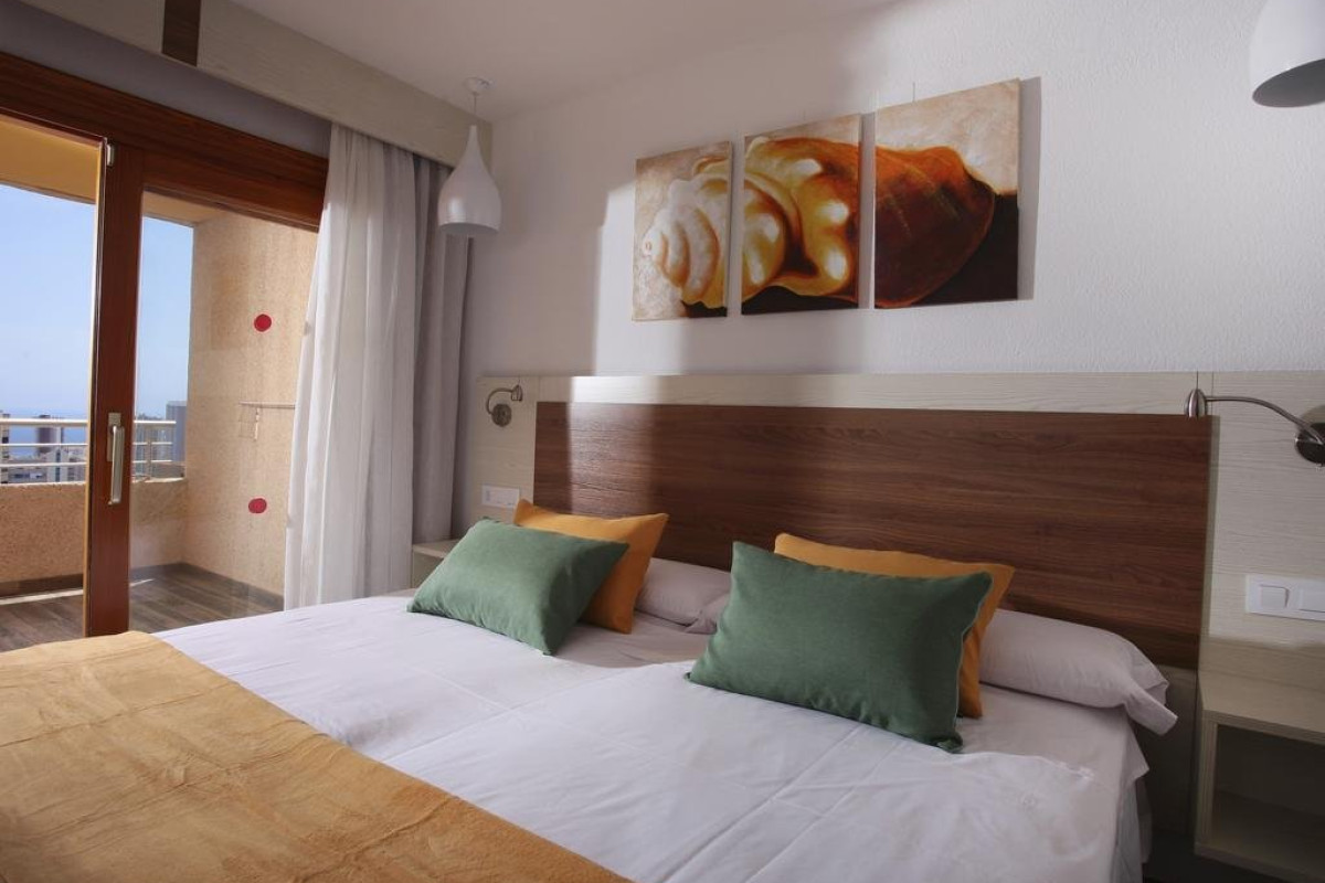 Sandos Benidorm Suites (Benidorm)
