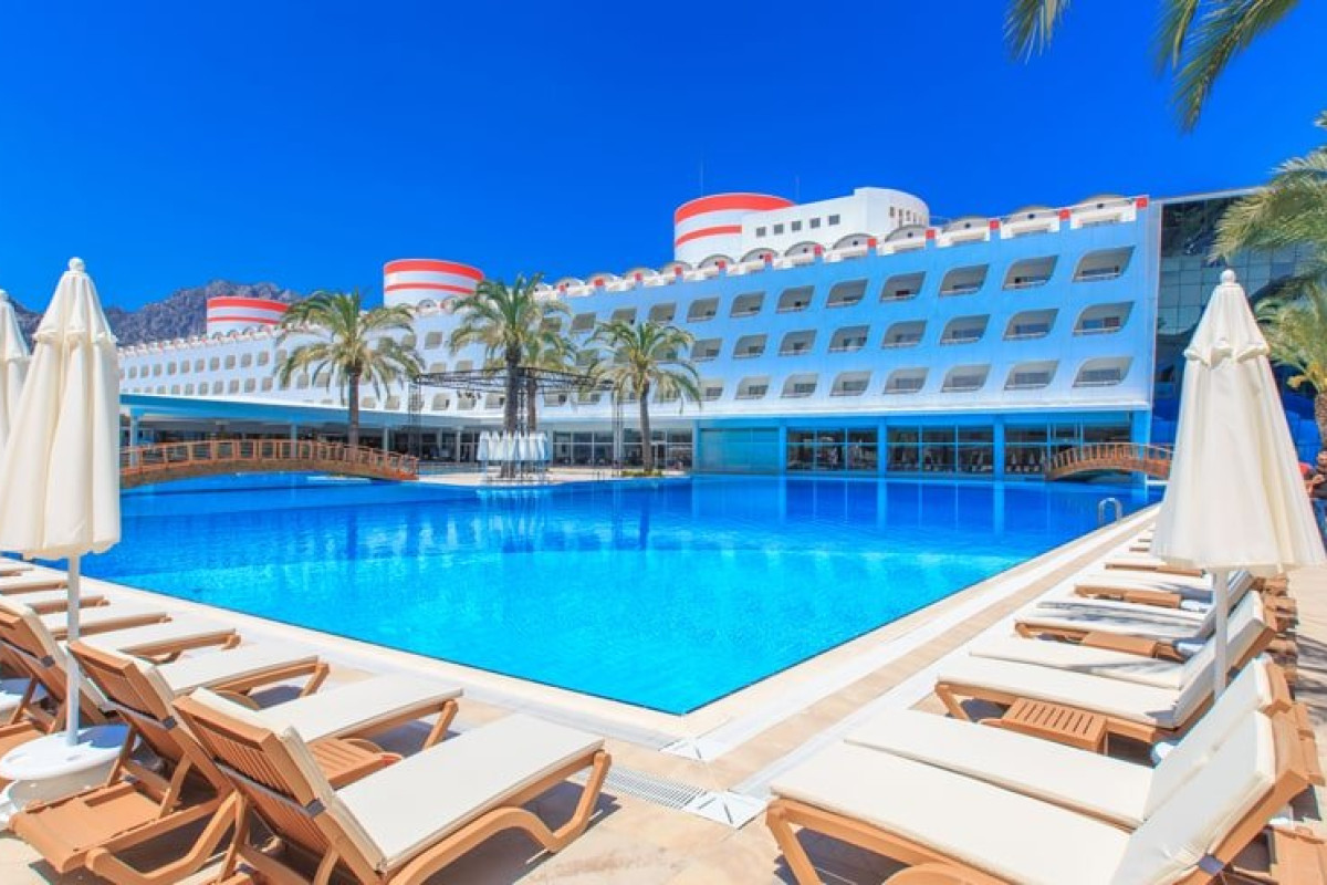 TRANSATLANTIK HOTEL SPA