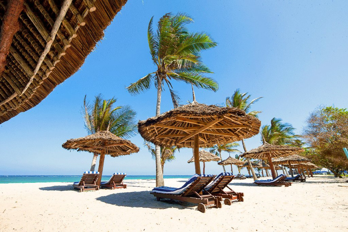Jacaranda Indian Ocean Beach Resort
