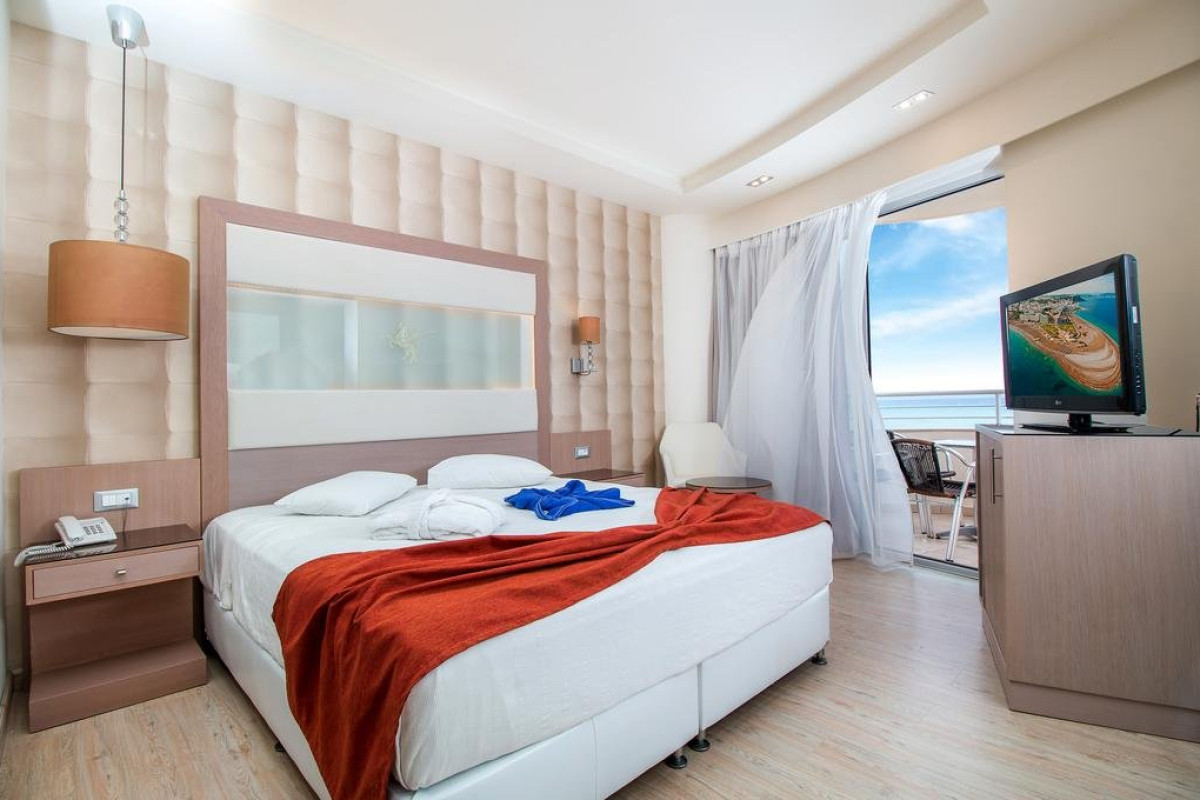 Pegasos Beach
