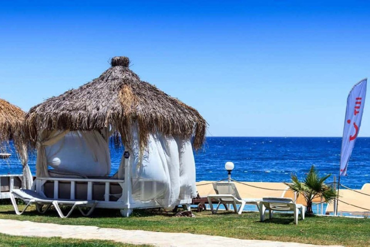 FUN AND SUN CLUB SAPHIRE
