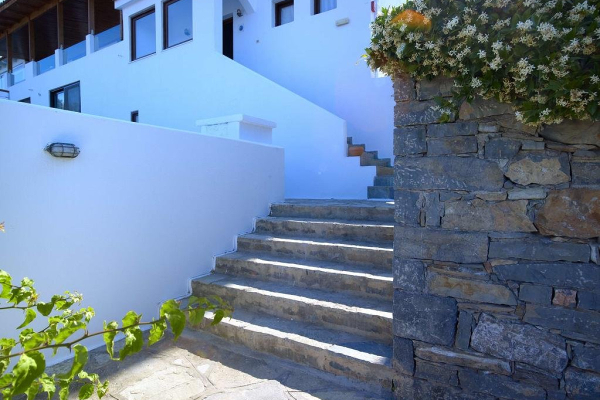 Elounda Ilion