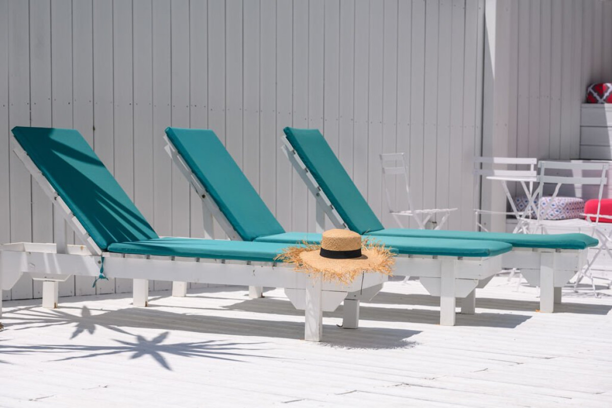 Azure Mare Hotel