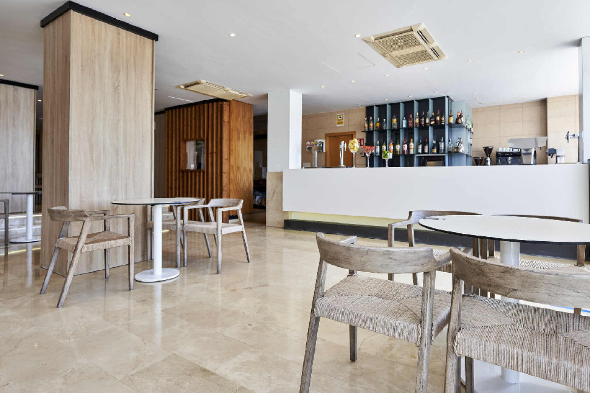 Globales Cala Vinas (Adults Only + 16)