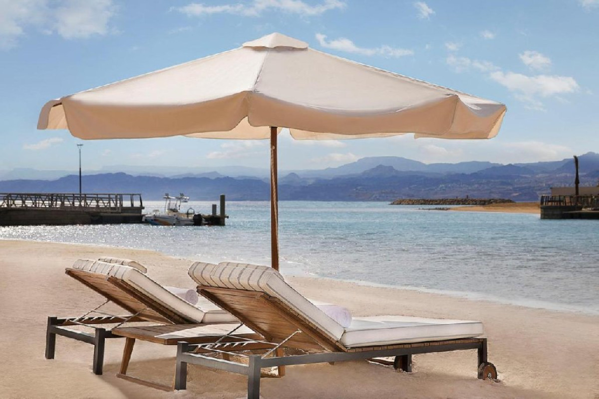 Al Manara Luxury Hotel