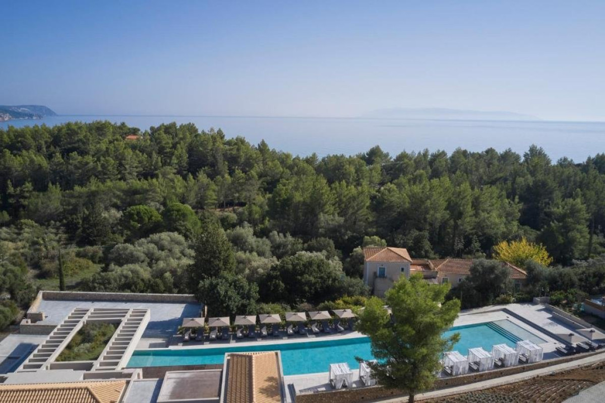 Celestial All Suites Spa Hotel 5*