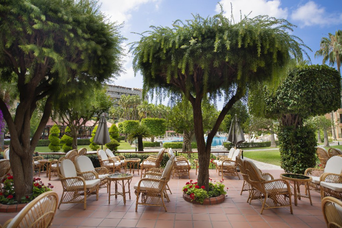 MIRAMARE QUEEN HOTEL