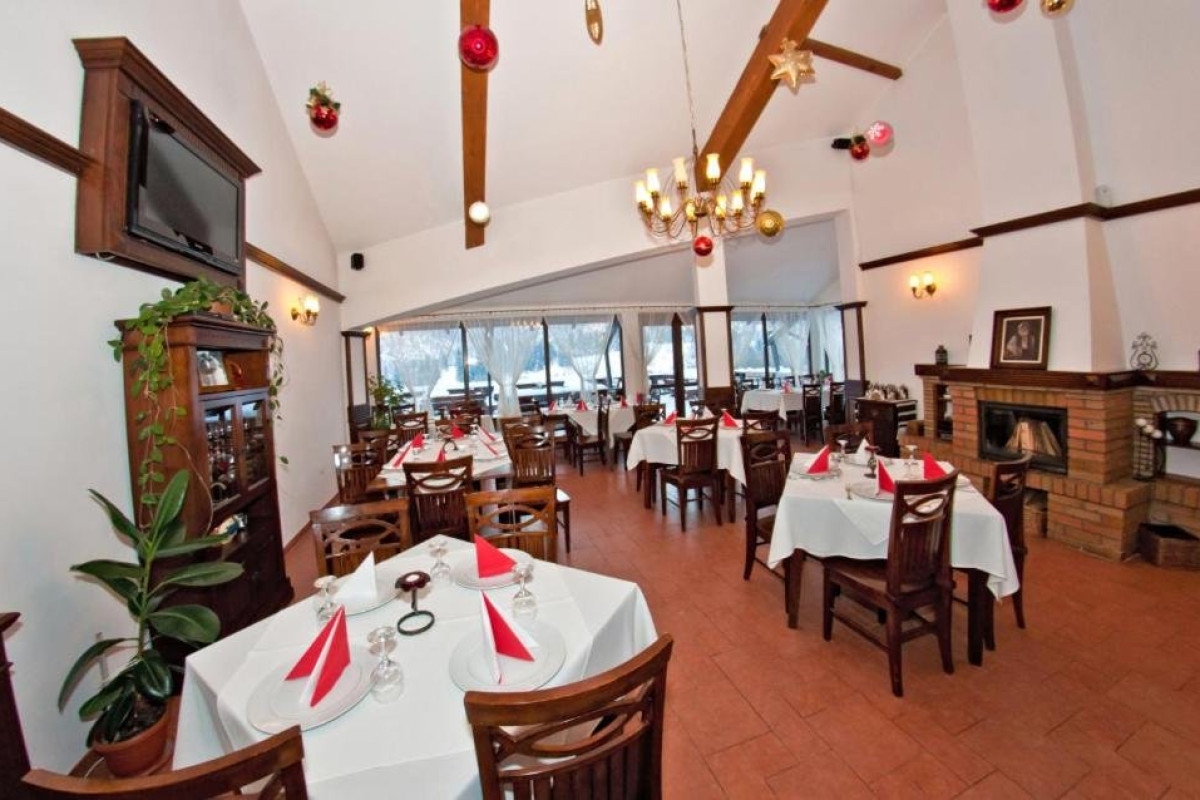 Popasul Domnesc Resort and Spa (Voronet)