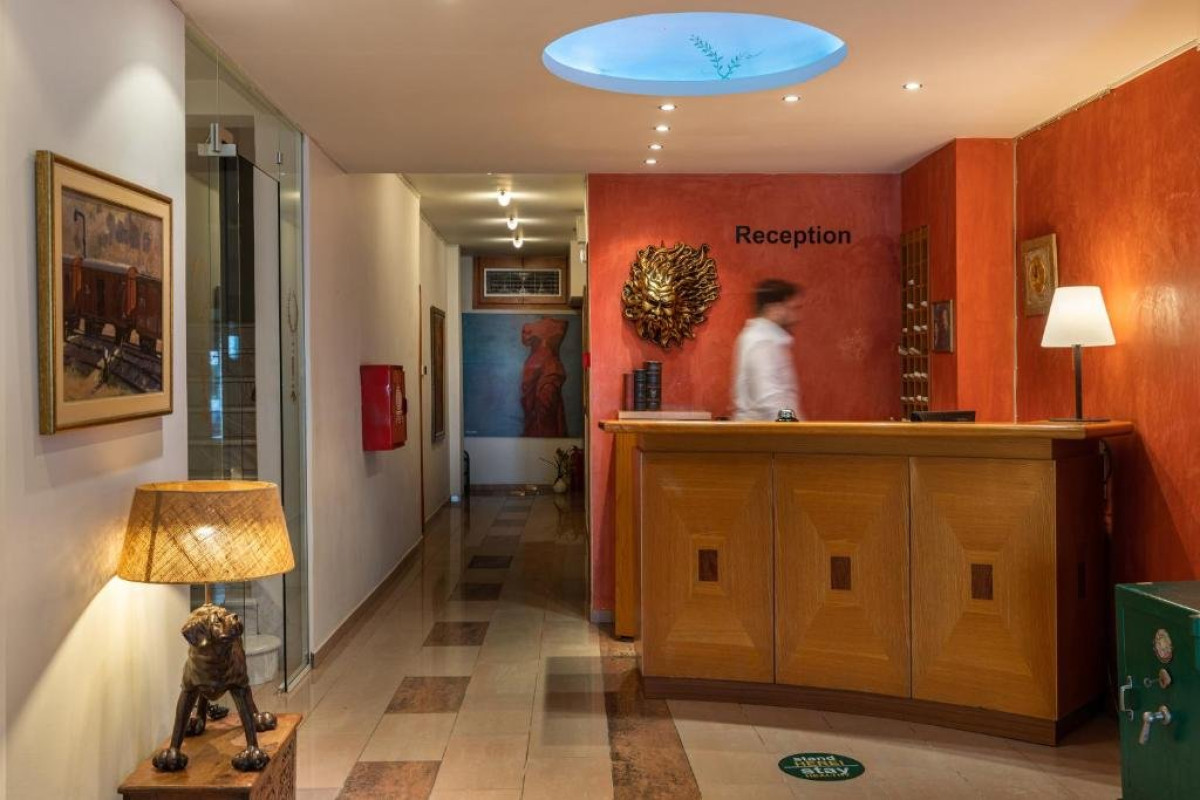 Dias Hotel