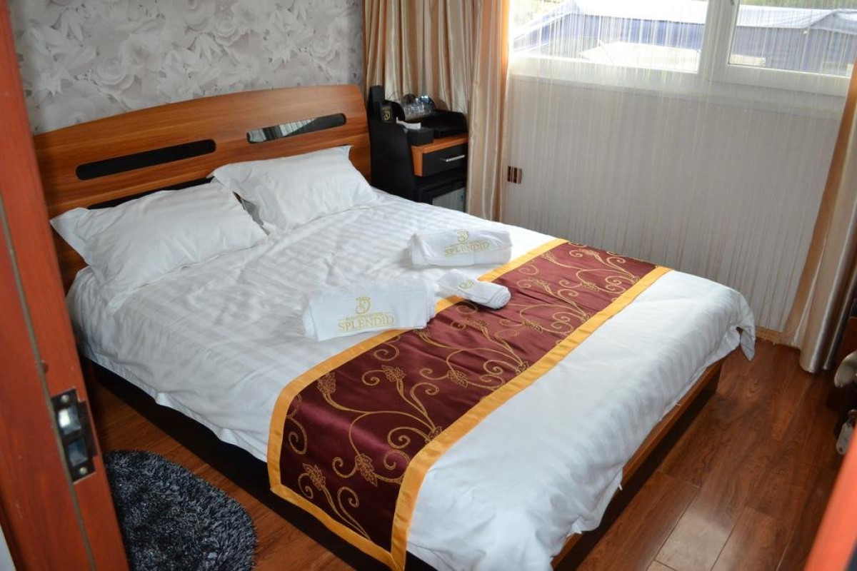 HOTEL PLUTITOR SPLENDID
