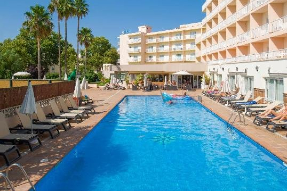 INVISA ES PLA (Adults Only)