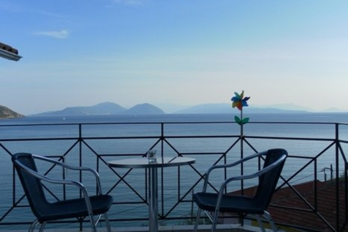 Altina Studios (Vasiliki Area)