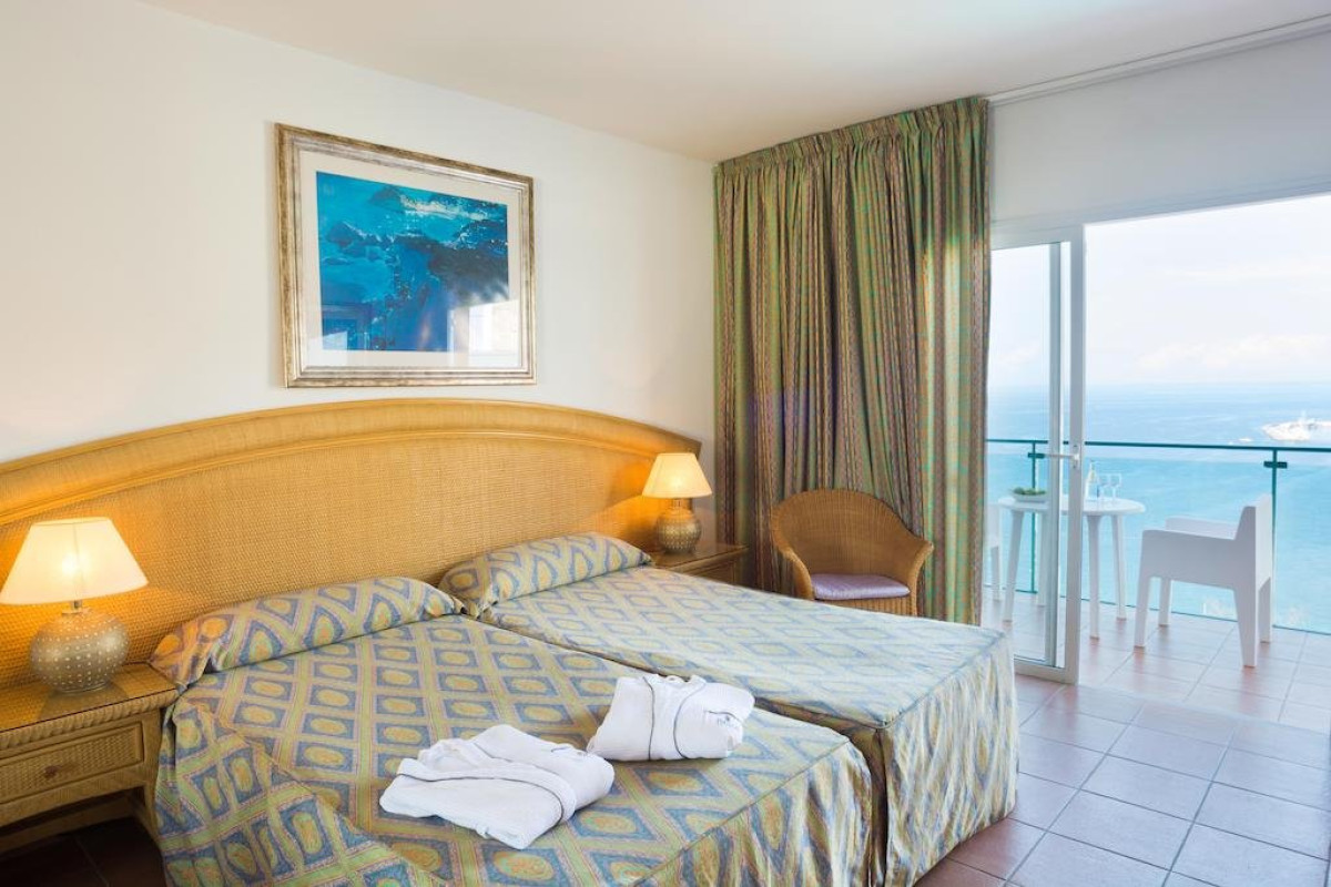 Mogan Princess Beach Club 4*