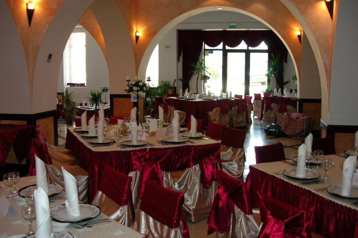 MISTRAL RESORT MOIECIU..