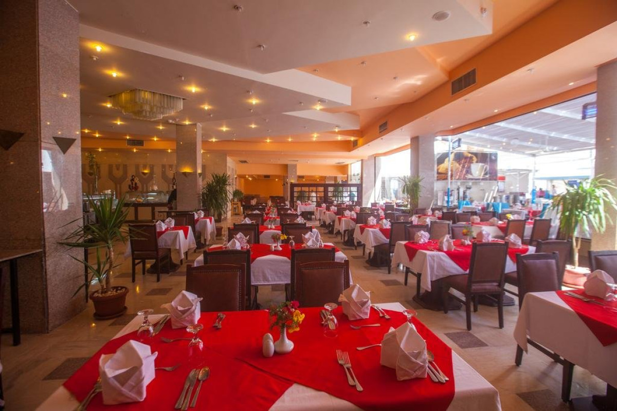 MARLIN INN AZUR BEACH RESORT