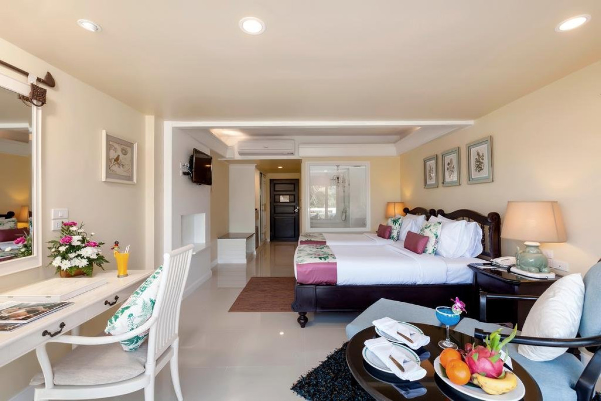 THAVORN PALM BEACH RESORT