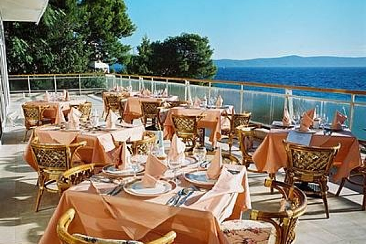 Hotel Aurora (Podgora)