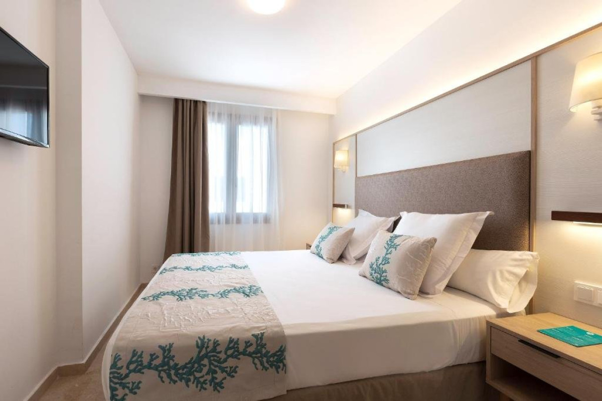 Alua Suites Las Rocas