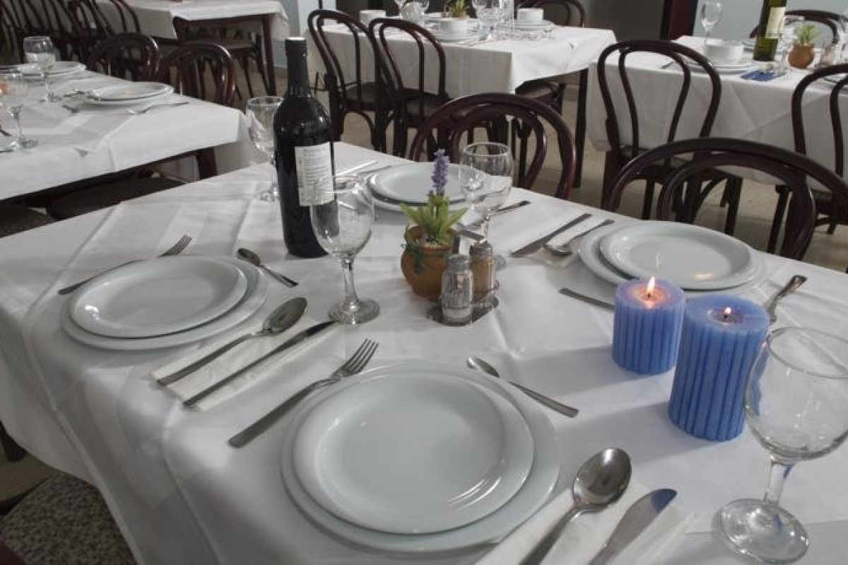 Hotel Laguna (Gradac)