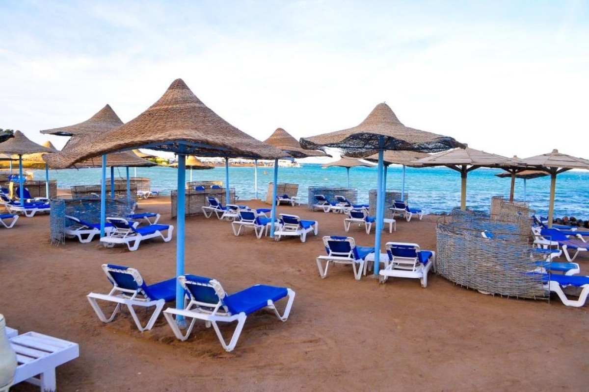 MAGIC BEACH HOTEL