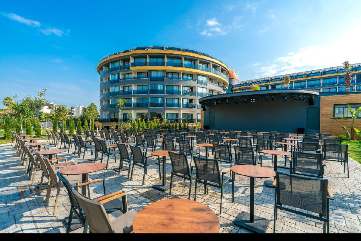 ARNOR DE LUXE HOTELSPA