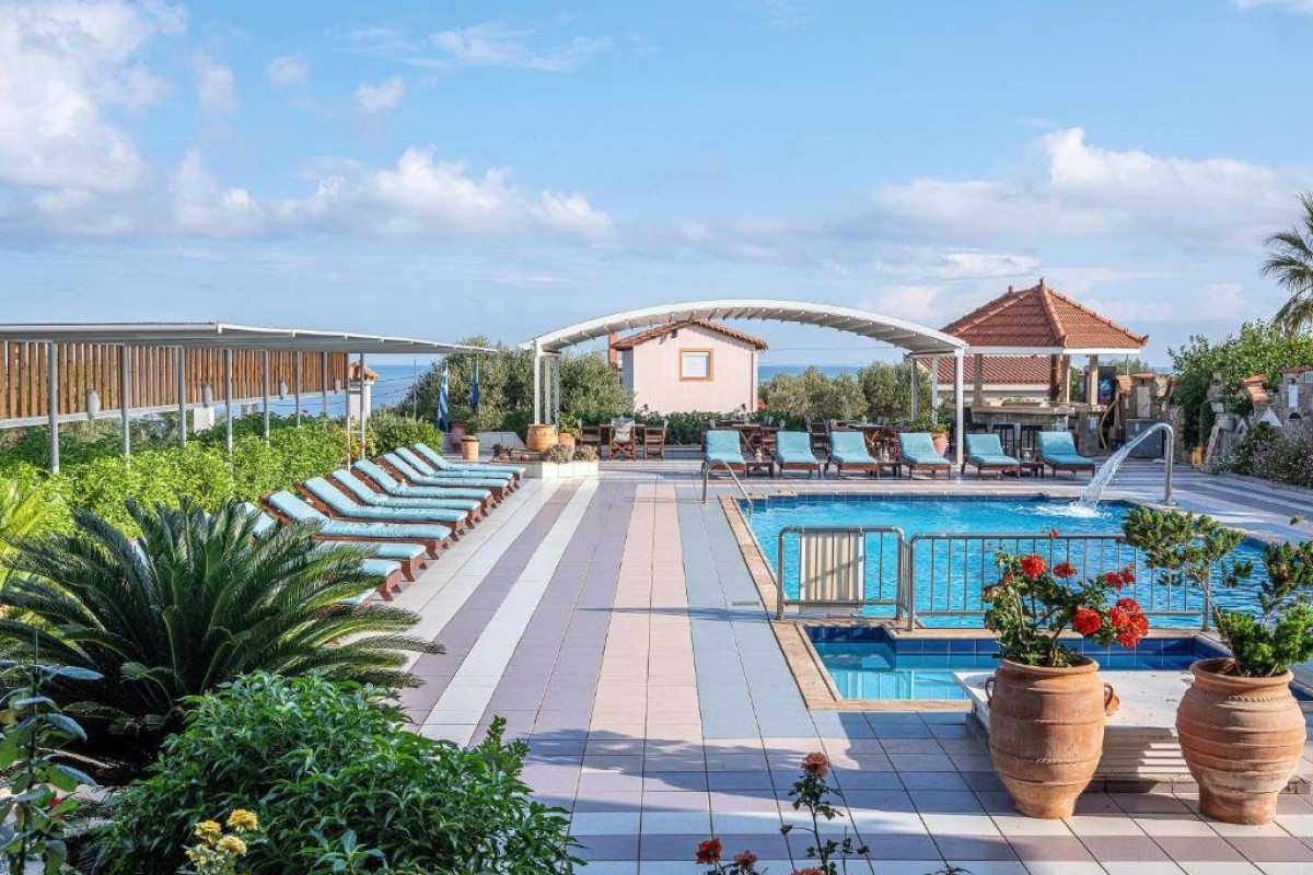 EVALIA APARTMENTS