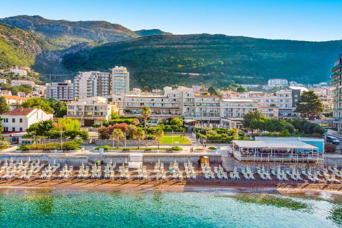 PALAS HOTEL (R)