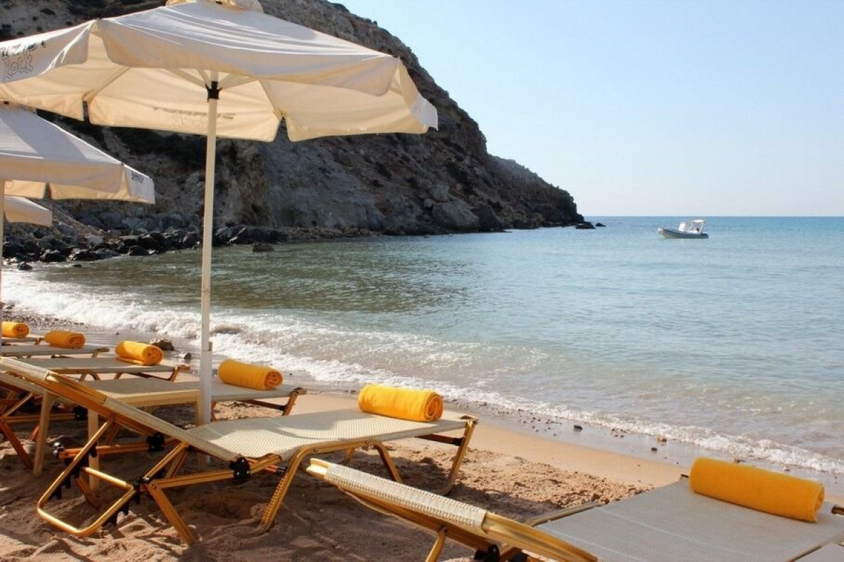 Golden Milos Beach - Provatas (Milos)