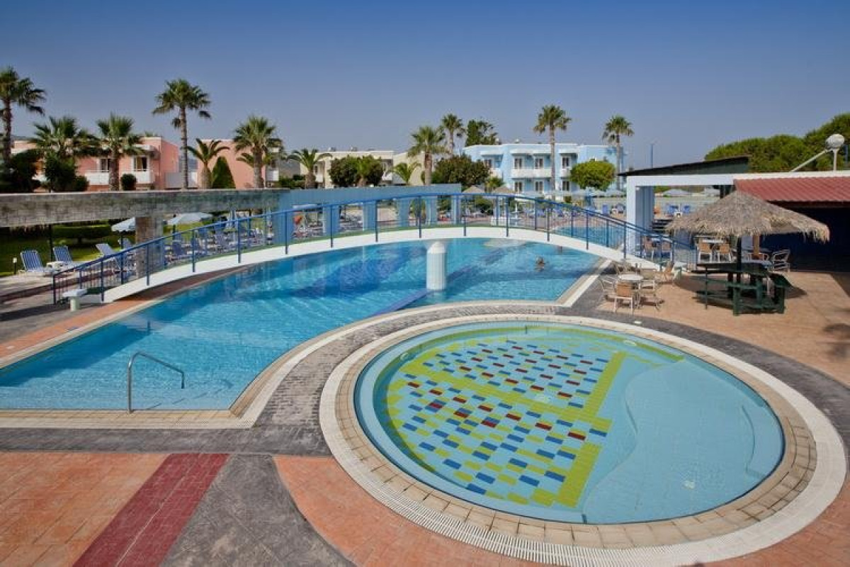 Corali Hotel